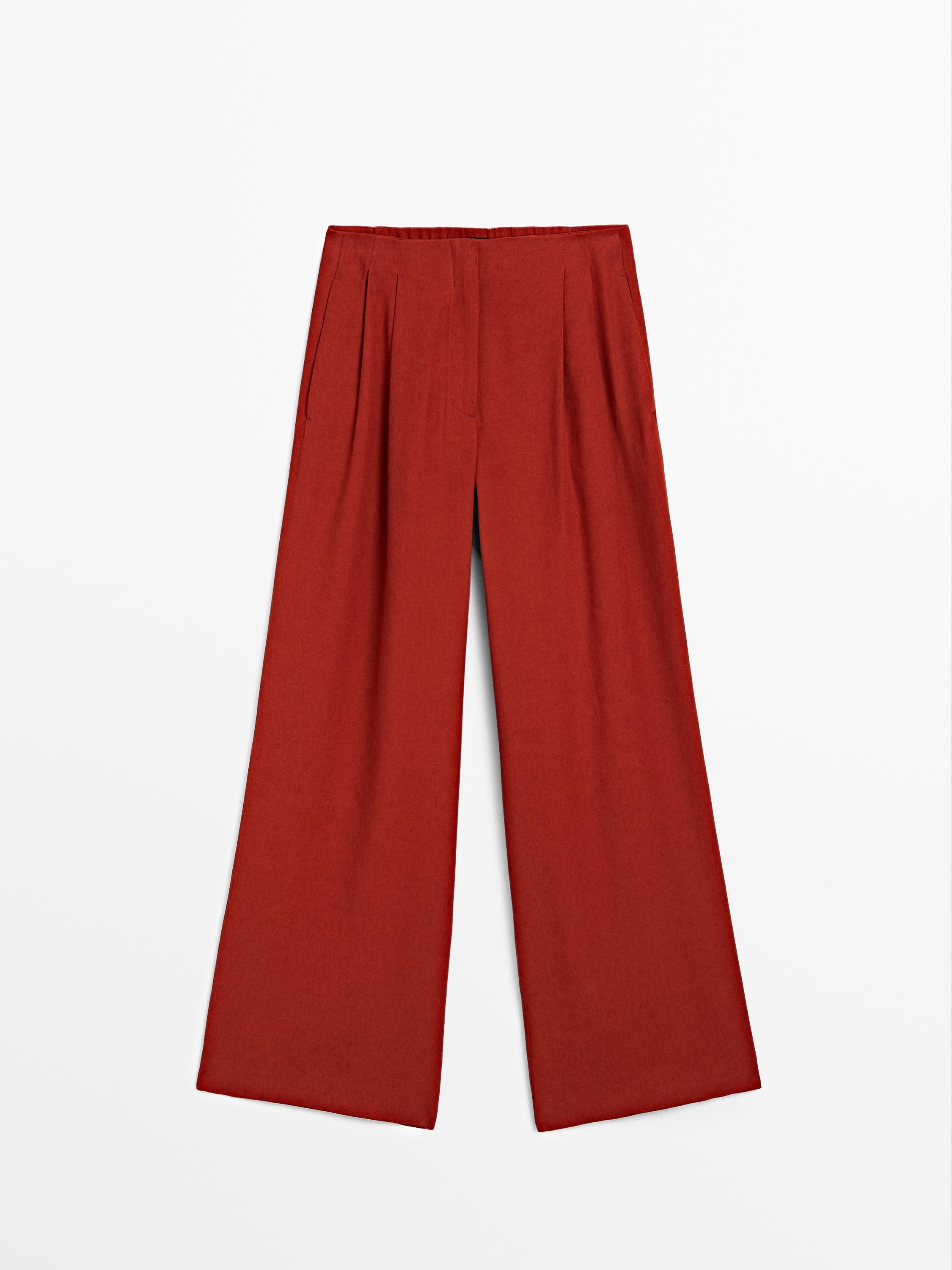 Straight-leg trousers with double dart detail